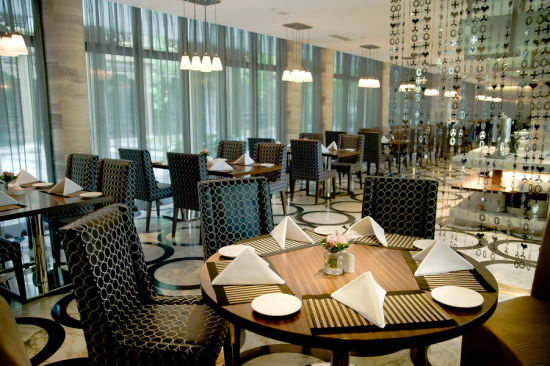 2015我國餐飲行業(yè)發(fā)展現(xiàn)狀及政策分析